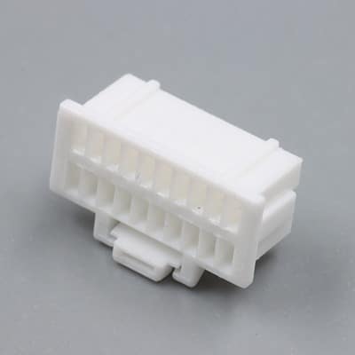 Molex Pico-Clasp 501189 Dual Row Housing