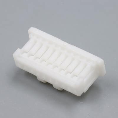 Molex Pico-Clasp Single Row Housing 501330