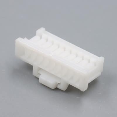 Molex Pico-Clasp Single Row Housing 501330